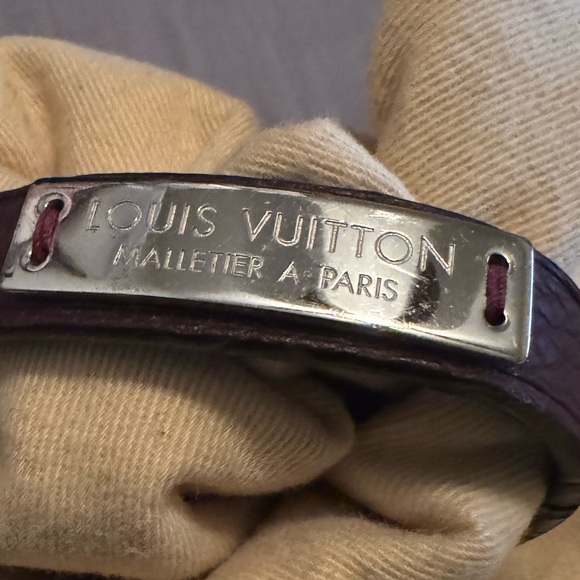 Louis Vuitton Leather Bracelet 9.5” - Picture 1 of 10